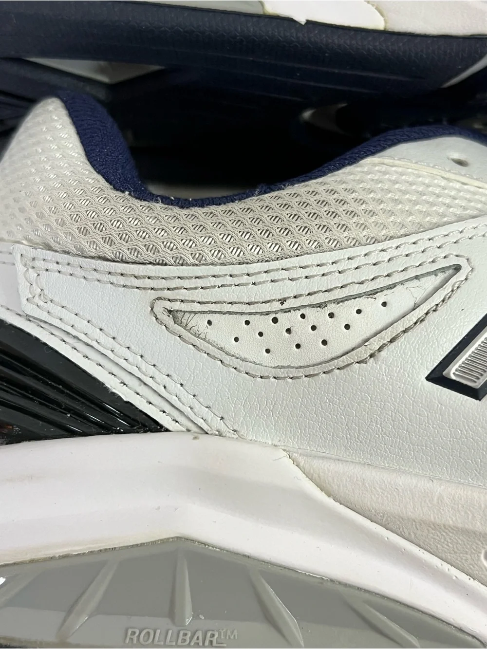 New Balance style MX857wN2 4E wide navy white. Comfort orthotics sneaker 10 1/2